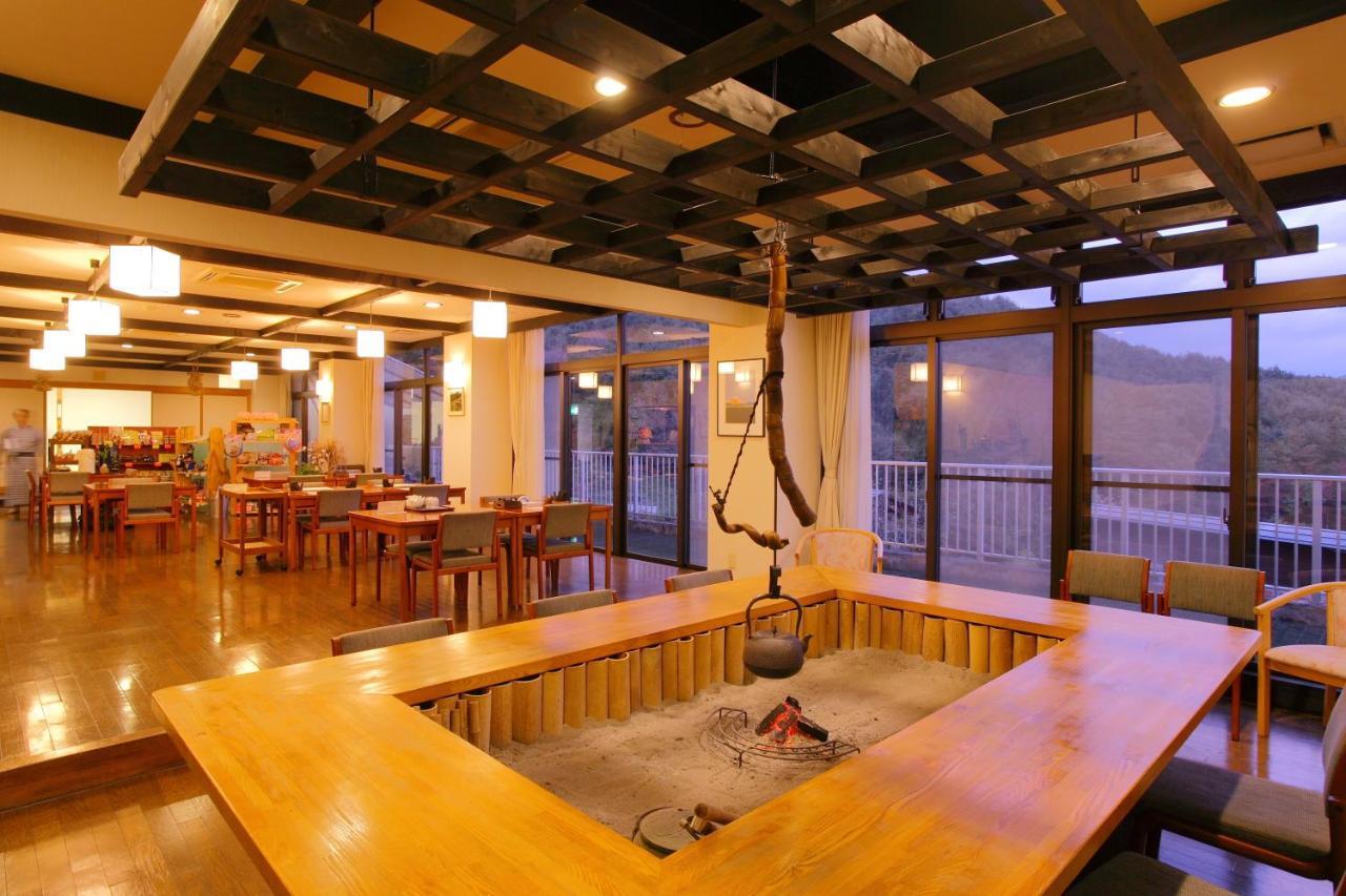 Sanazawa-No-Mori Hotel Numata  Eksteriør billede
